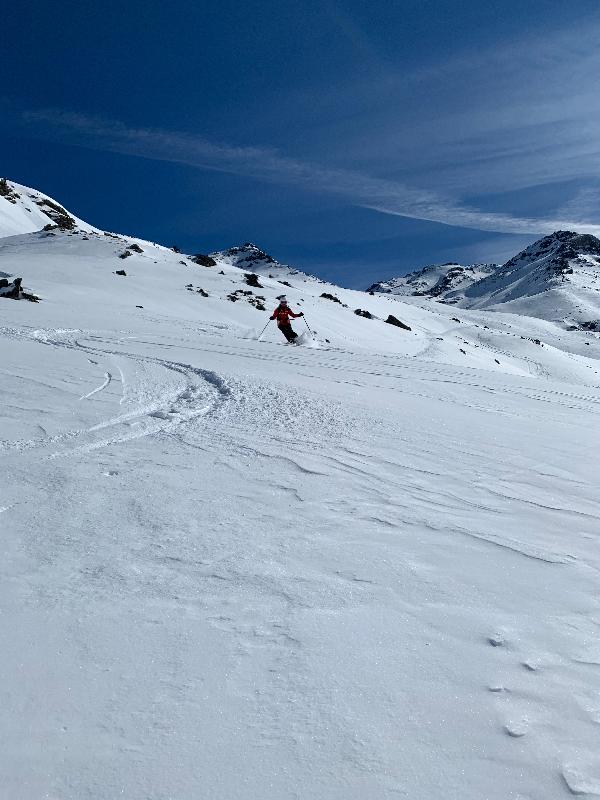 Adult Group Ski Lessons (All Levels) with Ski School Les Menuires