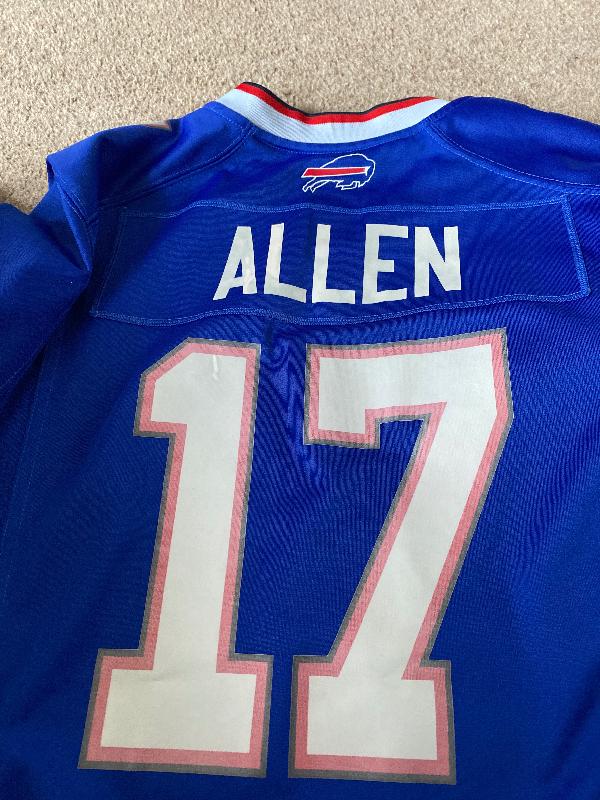 NFL jersey and cap
