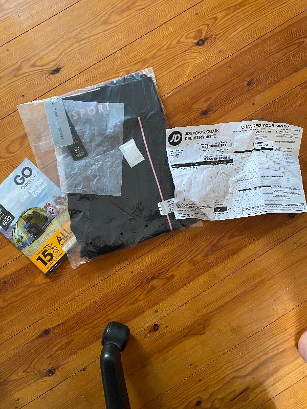 Wrong item received -extremely poor customer service response
