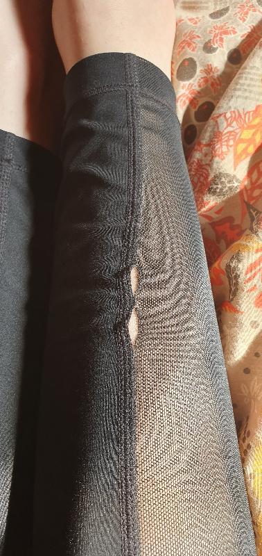 Poor Stitching.