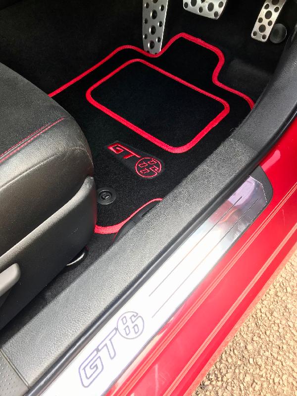 GT 86 car mats