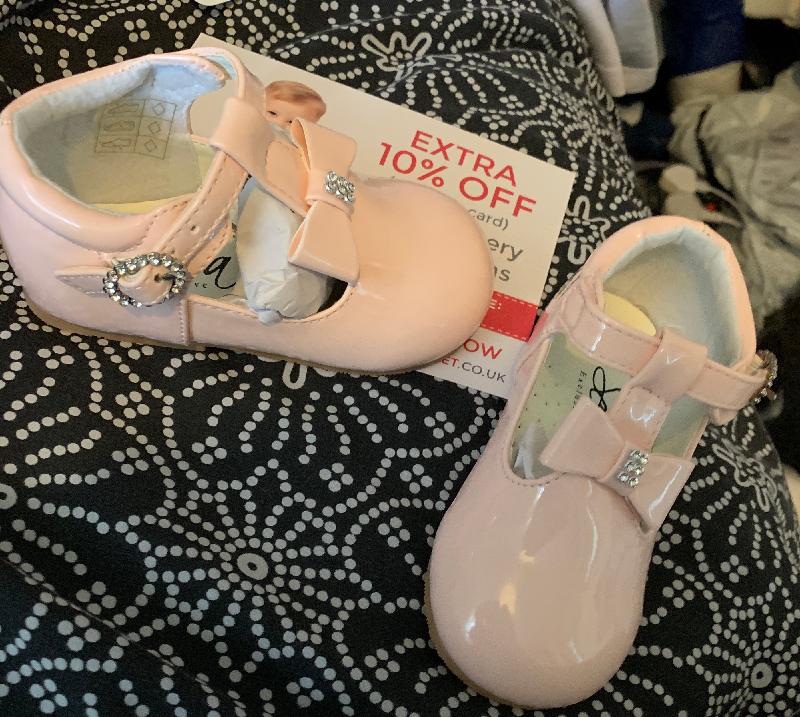 Lovely shoes ,good quality and feel hard wearing