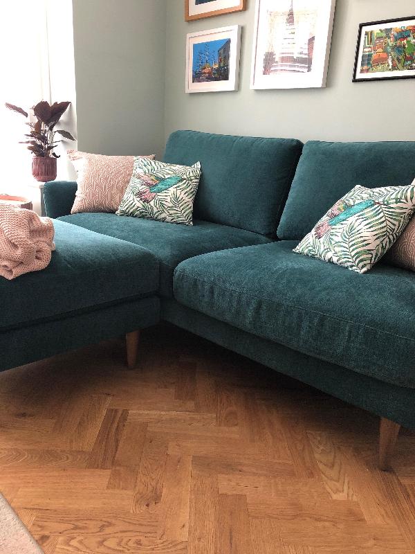 3 pieces of SnugSofa furniture fit perfectly