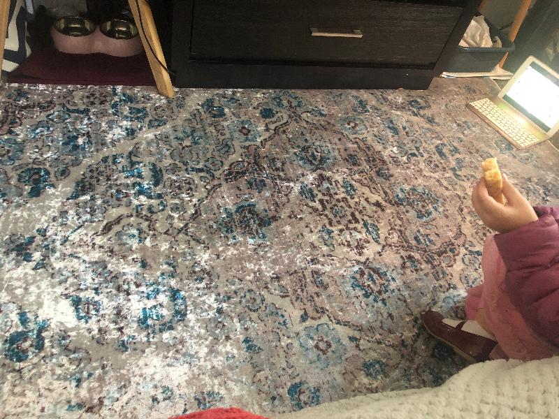 Fast delivery. Love my new rug!