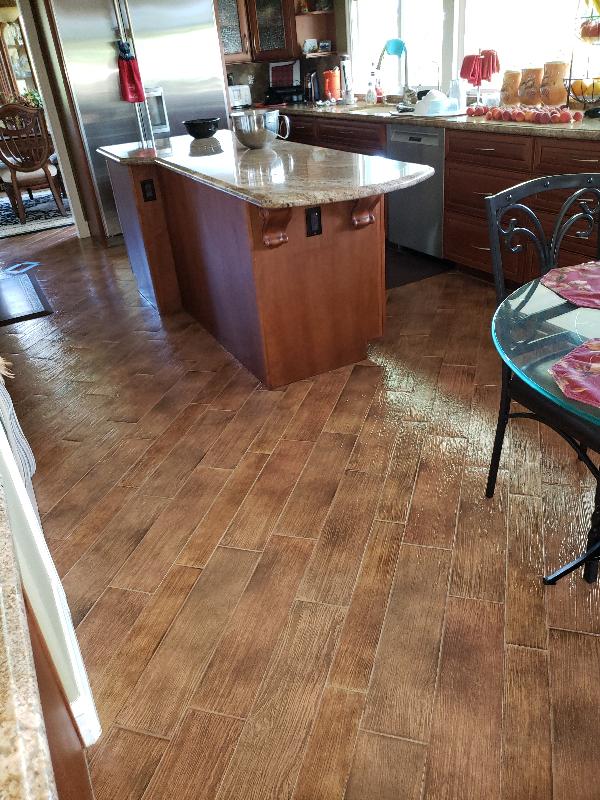 Gloss Ceramic/Porcelain Sealer H/Gloss on my tile floor looks fantastic!!!