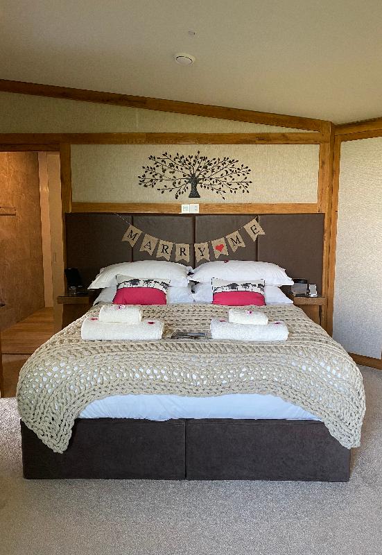 Stunning location, great accommodation, brilliant experience.