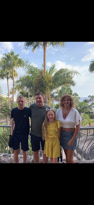 Great service  when buying our two weeks in paradise :)
