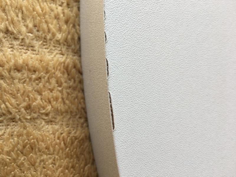 Both of the shelves are damaged very disappointed