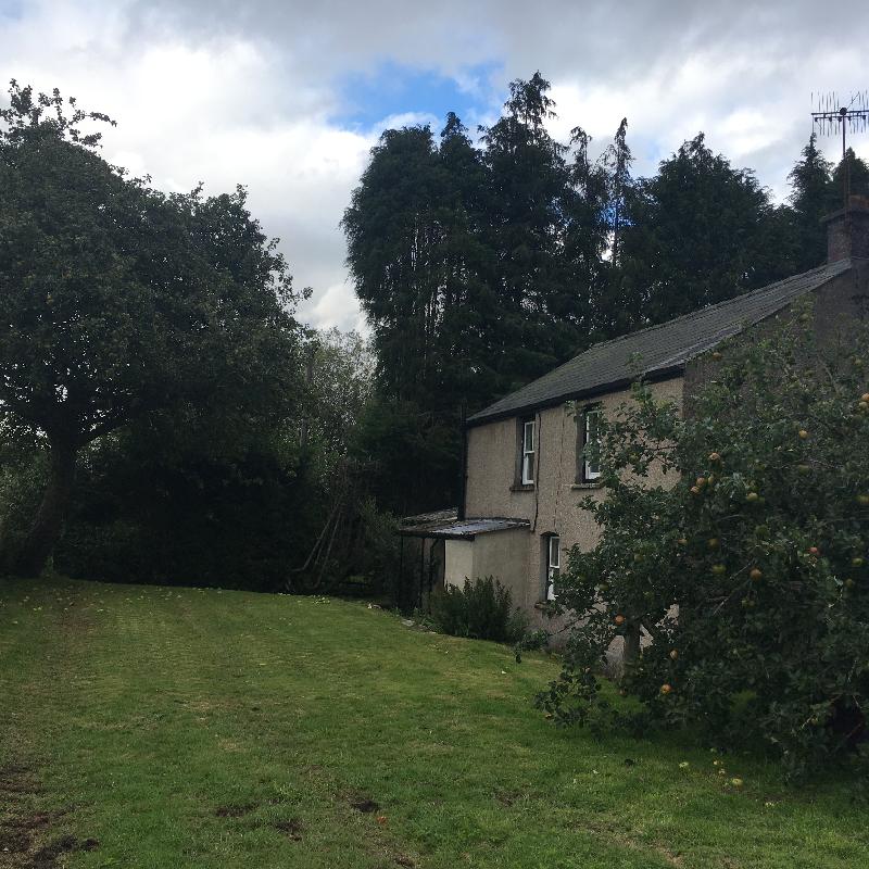 Glaswain is a lovely cottage the photos do not do it justice