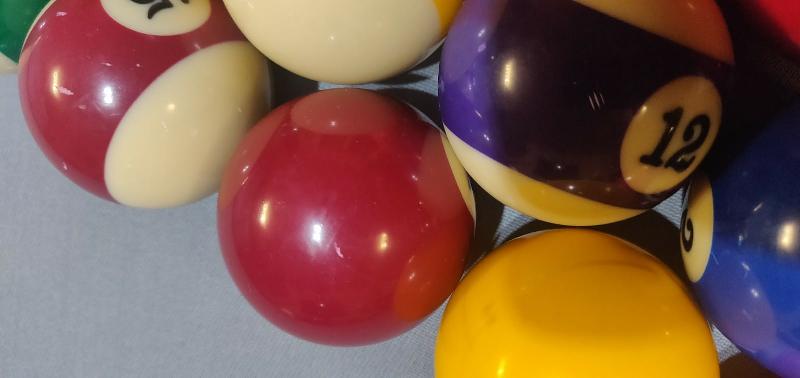 Ball's supplied are not 5 star quality