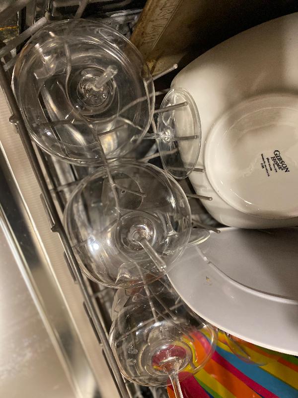 Awesome glasses,very fragile- do not put them in the dishwasher.