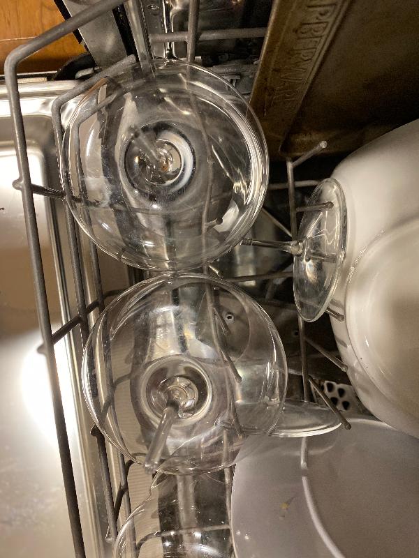 Awesome glasses,very fragile- do not put them in the dishwasher.