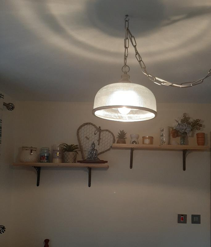 Glass lamp was delivered in good time and wrapped well. Customer service wa