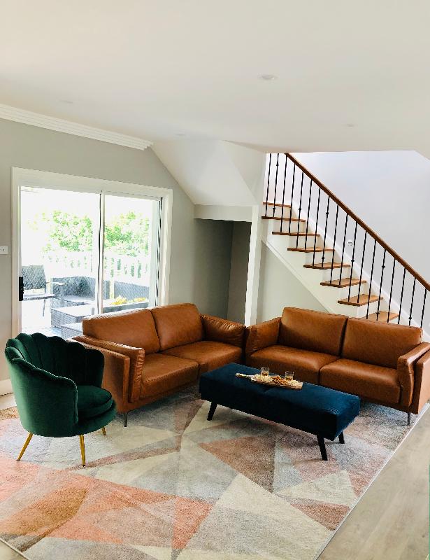 Lounge room set from Luxo