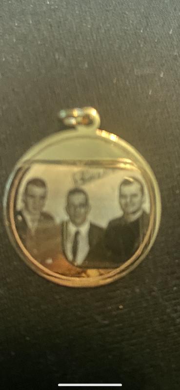 Excellent quality and great photo put on my gold pendant