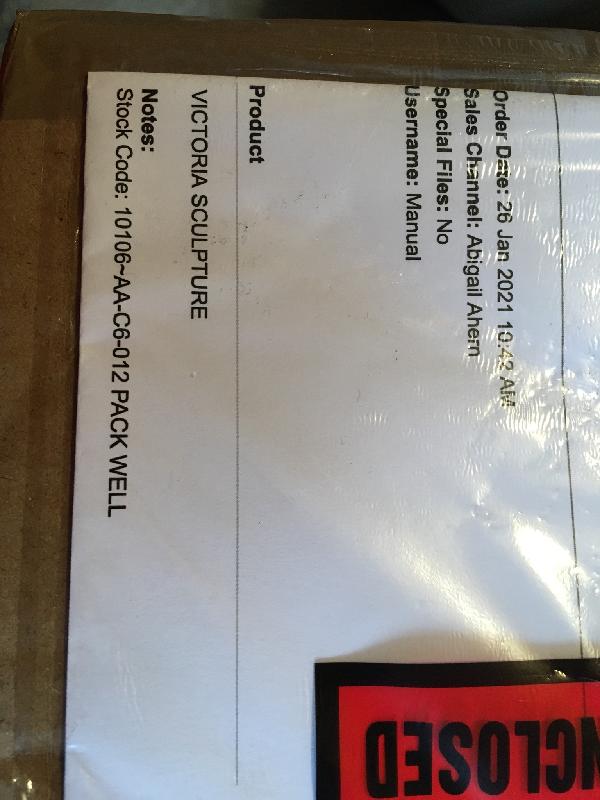 Packed very well, what you’ve ordered is shown on box
