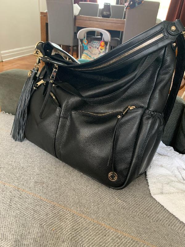 Luuuv my black leather Lennox.