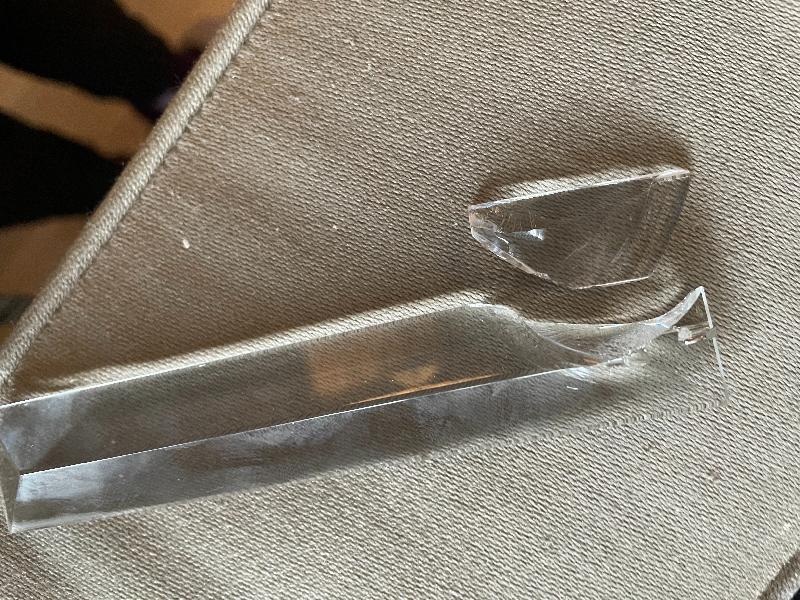 No reply to email regarding a damaged light