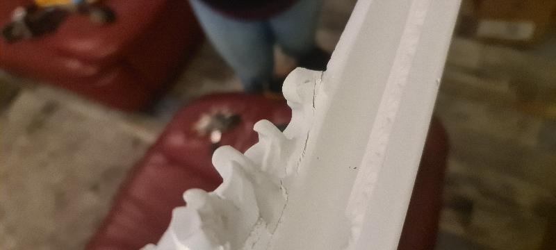 would have been a beautiful mirror if the frame wasn't cracked