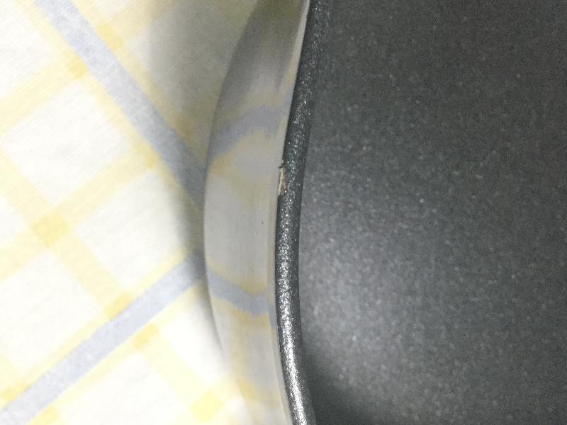 Slight nick in rim appreared