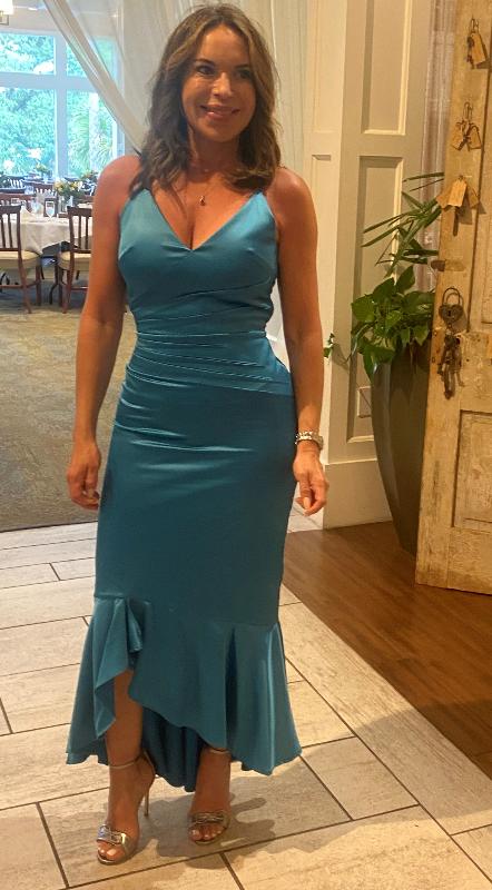 Bodycon Bridesmaid Dress with Dip Hem Fishtail in Green