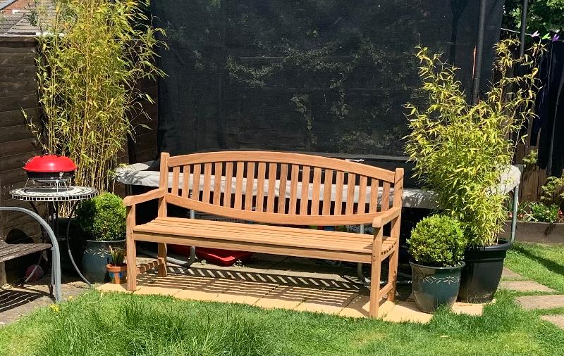 Good quality bench