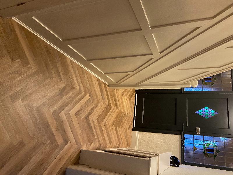 Stunning herringbone.Absolutely love it!!