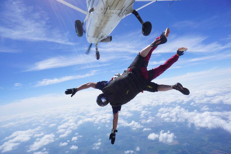 tandem skydive