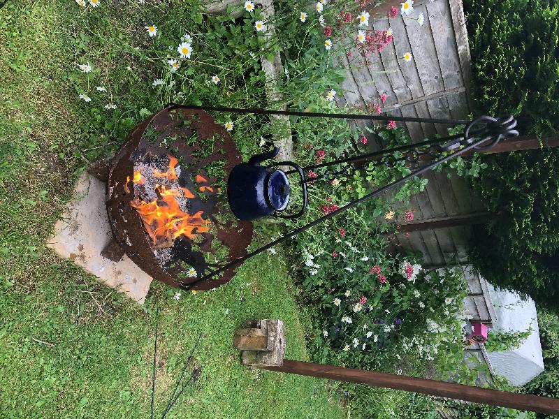 Beautiful quality and looks stunning in our garden.