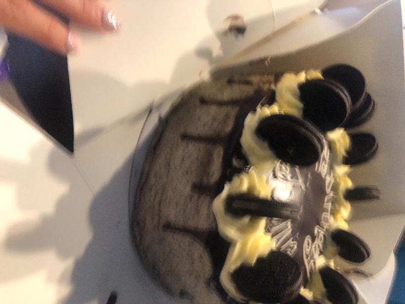 Fantastic value birthday cake, tasted amazing!!