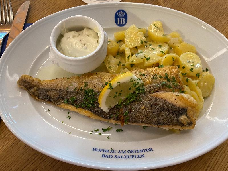 Das Hotel war super ! Das Personal im Restaurant sehr freundlich ,das Essen
