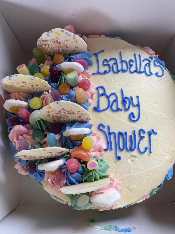 Cake was gorgeous.   It looked amazing.  Will be using boots every time now
