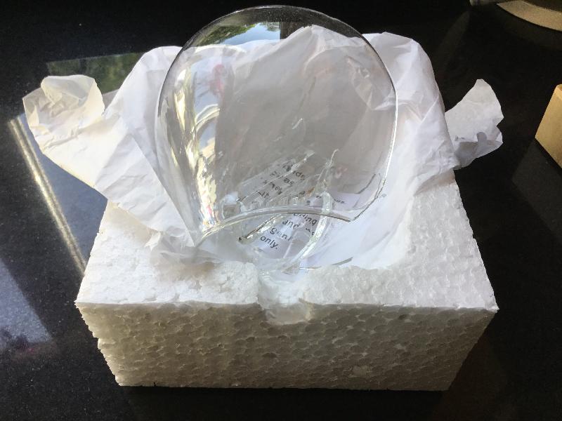 Damaged when arrived.