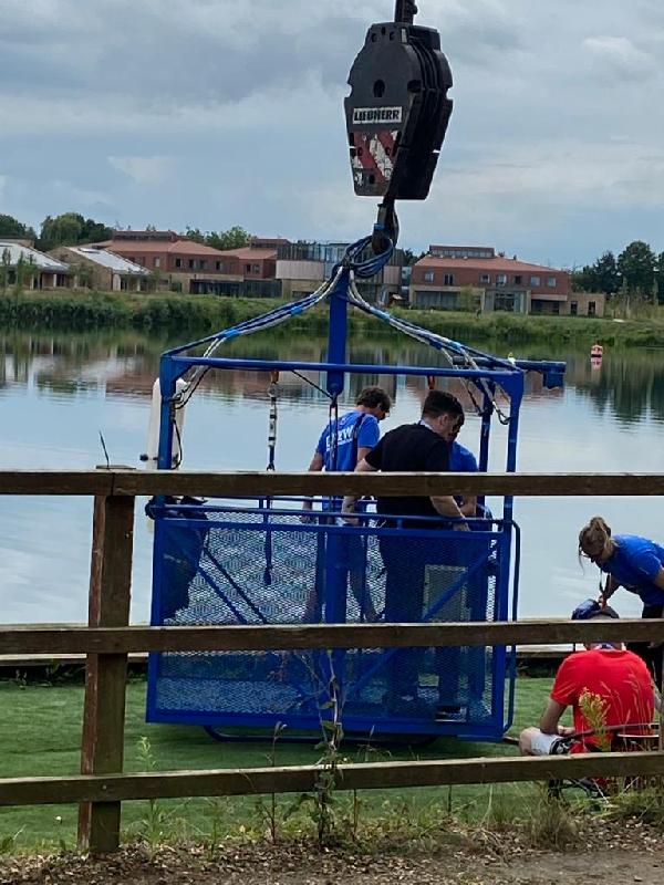 1,2,3 BUNGEEEEE !!!