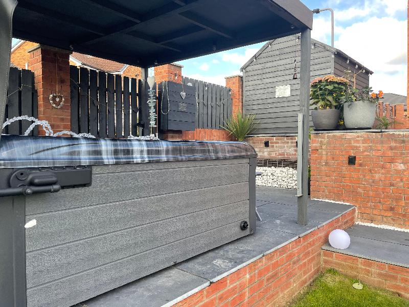 Fantastic service, fast delivery and excellent service from the fitters