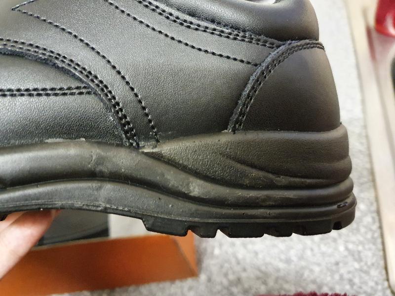 Damaged shoes received, no response from treads to rectify the problem.