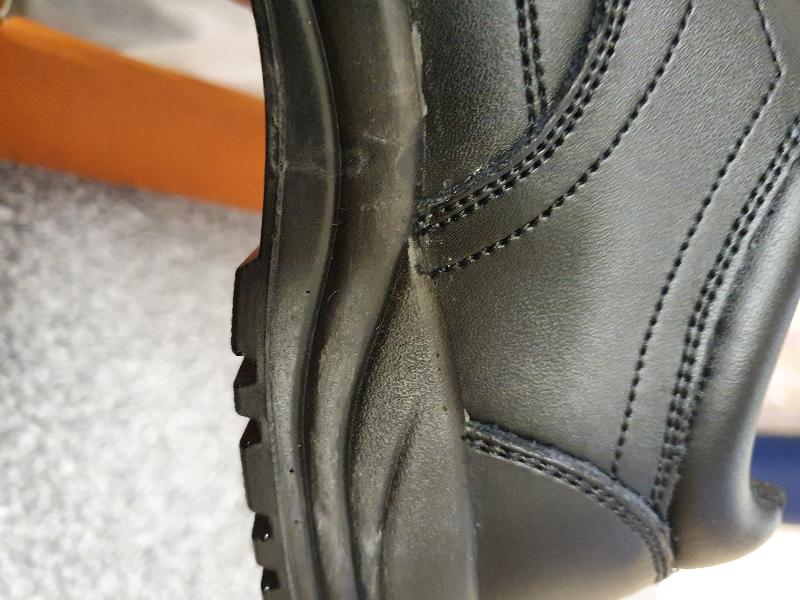Damaged shoes received, no response from treads to rectify the problem.