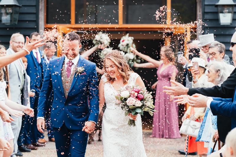 Great service for wedding confetti