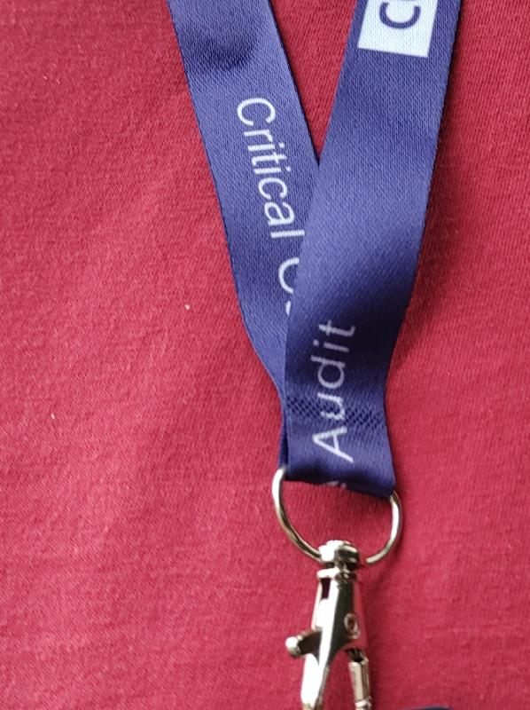 Good communication, wonky lanyard 😥