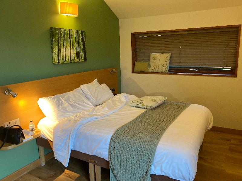 Brilliant cabins in a wonderful location. Terrific staff.