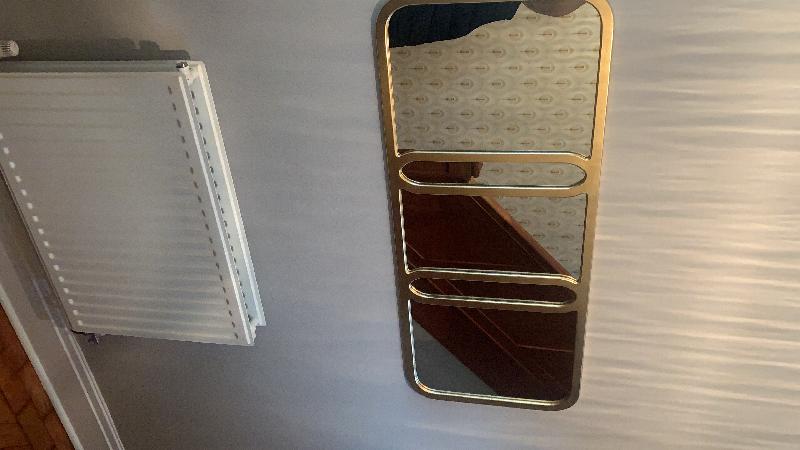 Superb looking mirror