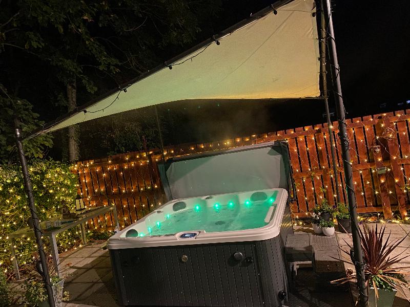 Fantastic hot tub and customer service