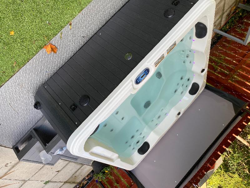 Fantastic hot tub and customer service