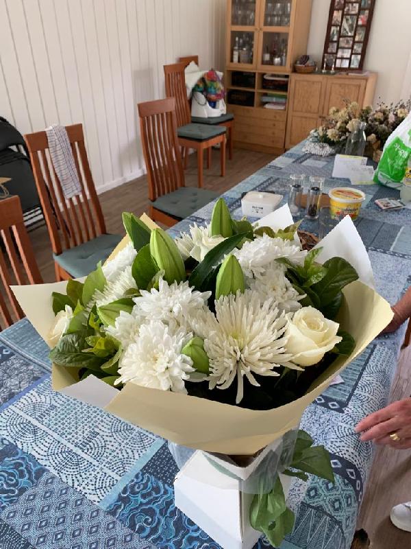 The bouquet of flowers looked really lovely in the photo sent to me.