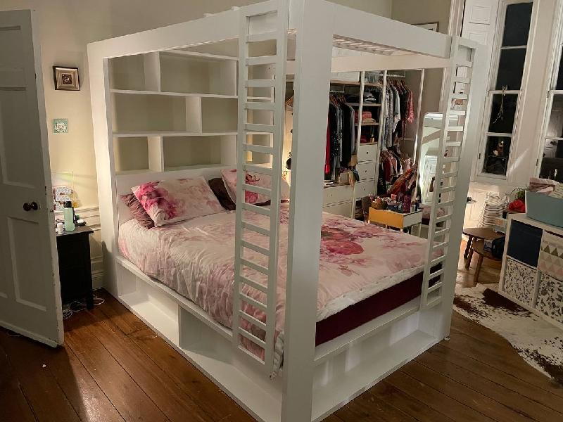SuperExperience Bed