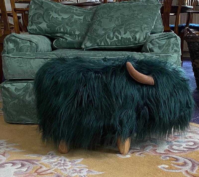 Great footstool