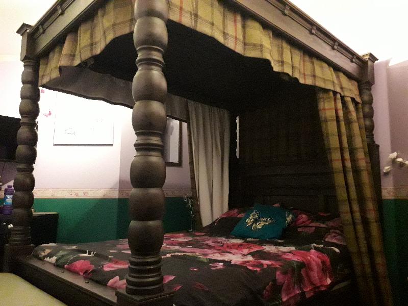 Ambassador bed