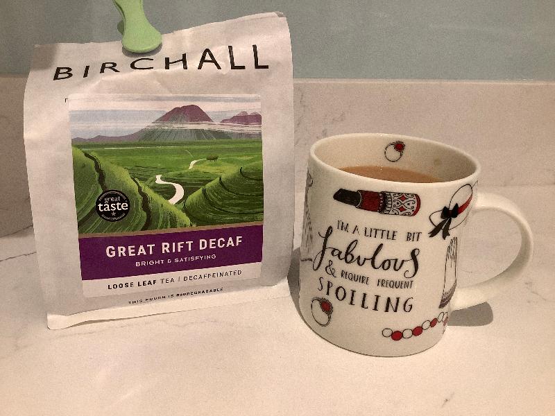 The order of tea arrived quickly