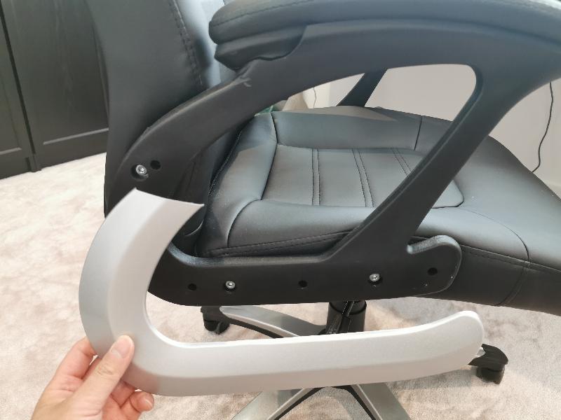 Found arm plastic was broken after installation completed.