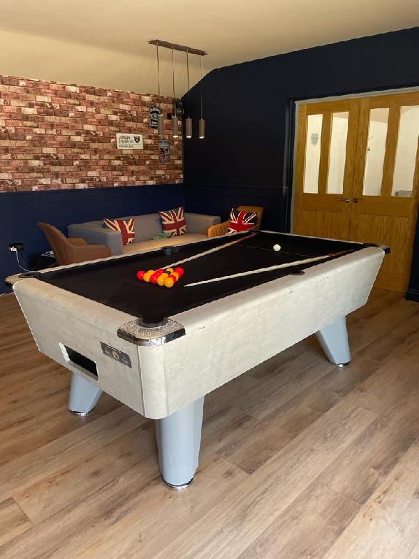 Fantastic table and customer service